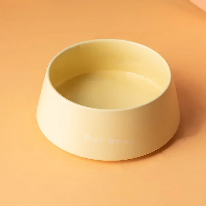 Circular colored pet feeding dish/pet feeding bowl