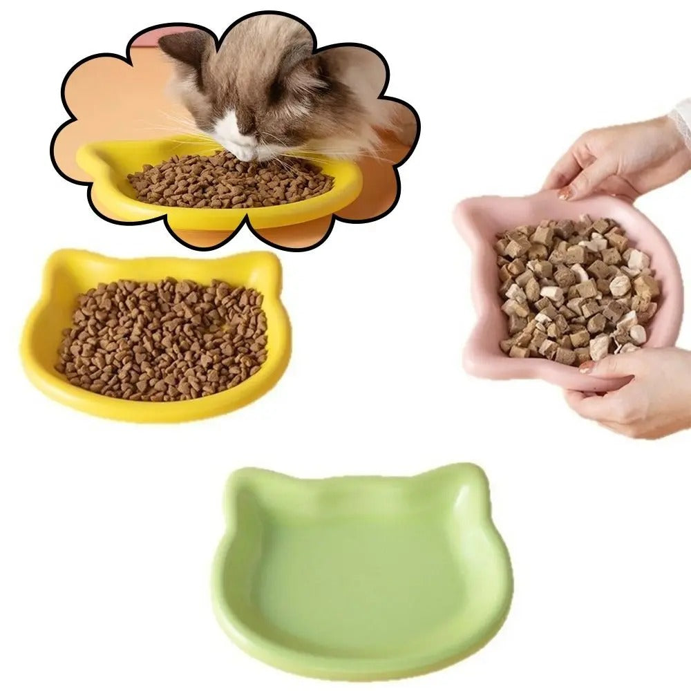 Cat shaped feeding dish